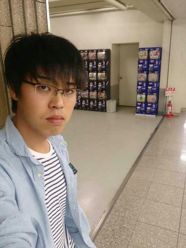 NowLoading...