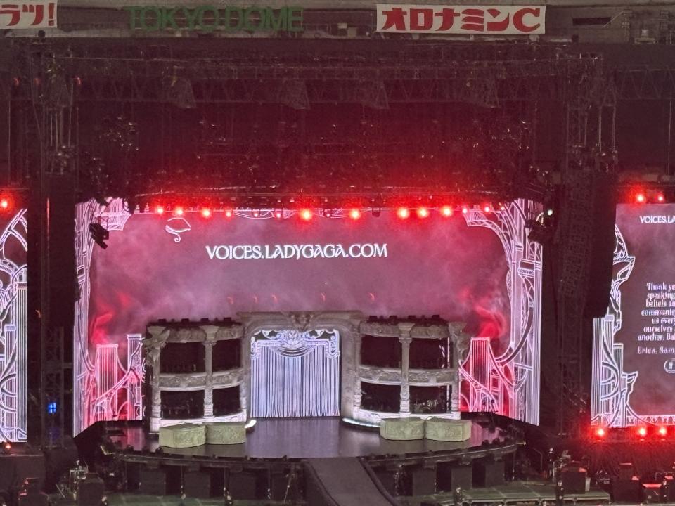 NowLoading...