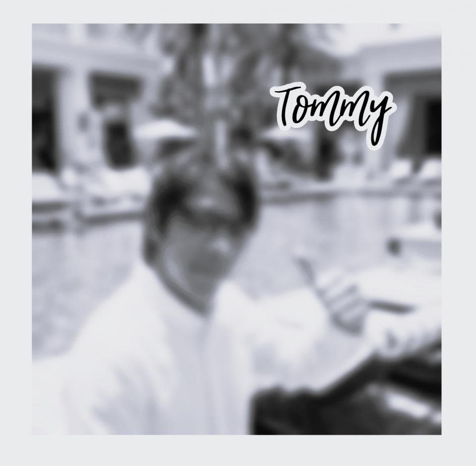 NowLoading...