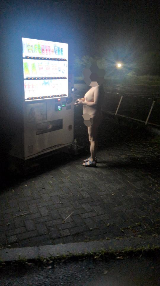 NowLoading...