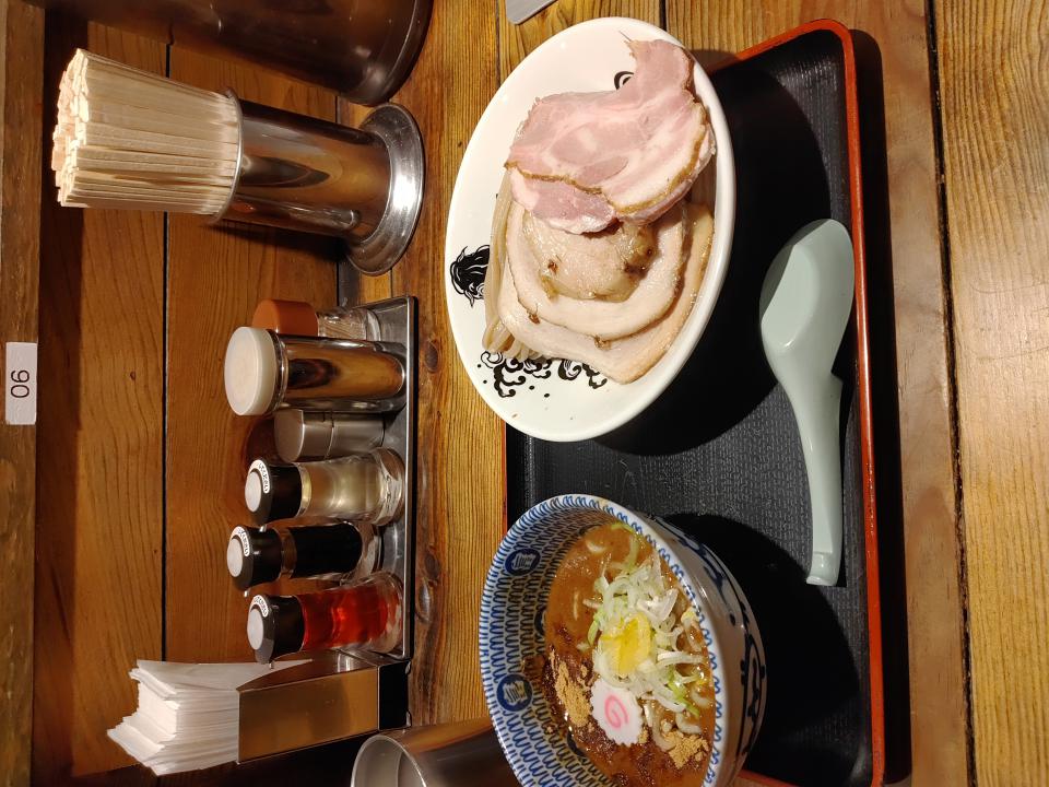NowLoading...