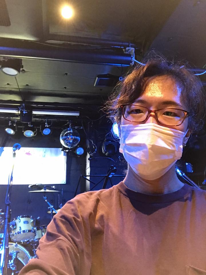 NowLoading...